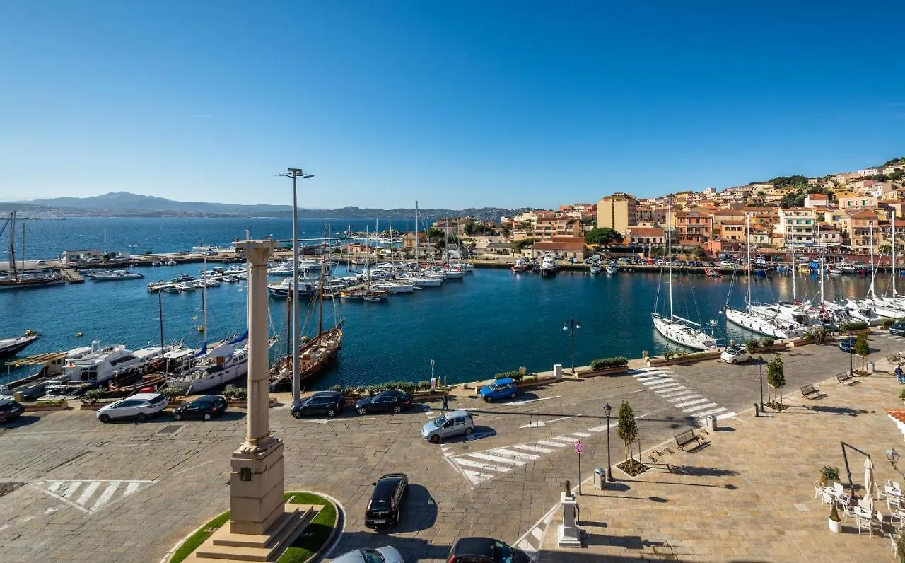 Chez Coco - Murphy Holiday Home La Maddalena  Italia