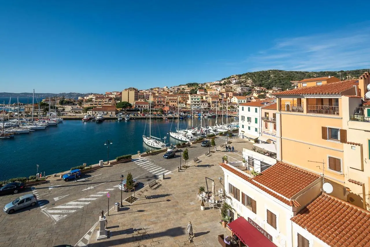 Chez Coco - Murphy Holiday Home La Maddalena  0*, La Maddalena (Sassari) Italia