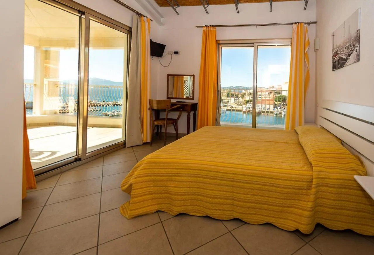 Maison d'hôtes Chez Coco - Murphy Holiday Home La Maddalena  Italie